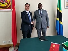 Mr. Wen Peng, General Manager of SRON visited Tanzania Ambassador Mbelwa Kairuki