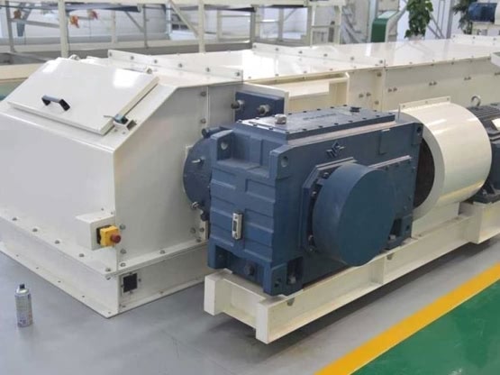 SCRAPER CONVEYOR