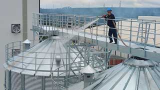 Waterproofing Test for Galvanized Bolted Steel Silo